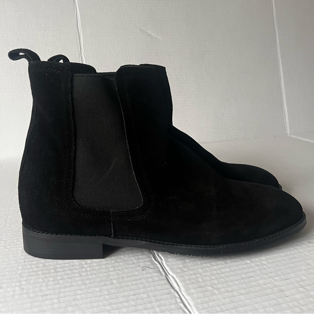 CALTO Men's Invisible Height Increasing Elevator Shoes Suede Chelsea Boots Sz 8.